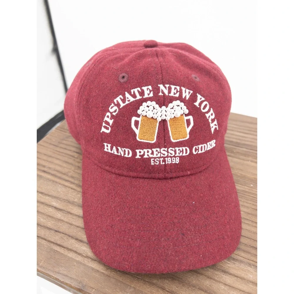 Anthropologie Upstate New York Hand Pressed Cider Hat‎ Burgundy Pearl Bead Cap